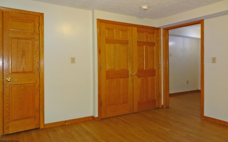 1533 Bergamont Street, Morgantown, West Virginia 26505, 3 Bedrooms Bedrooms, 5 Rooms Rooms,2 BathroomsBathrooms,Residential Rentals,For Rent,Bergamont,10160123