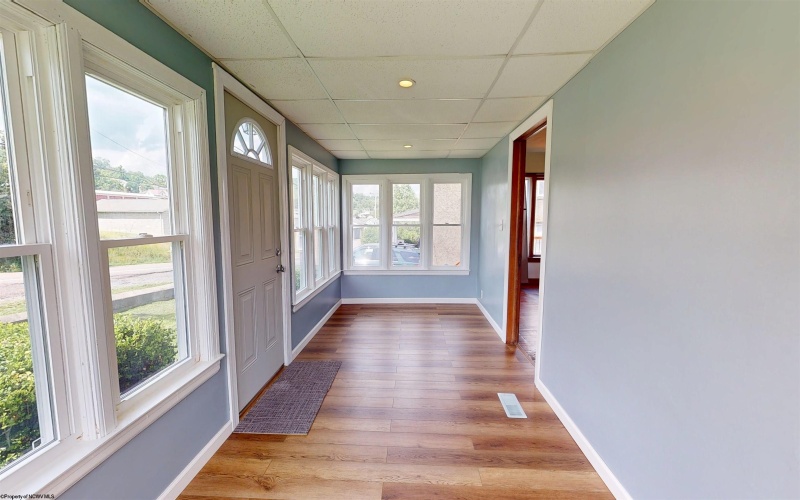 1115 LIMESTONE RUN Road, Clarksburg, West Virginia 26301, 2 Bedrooms Bedrooms, 7 Rooms Rooms,1 BathroomBathrooms,Single Family Detached,For Sale,LIMESTONE RUN,10160130