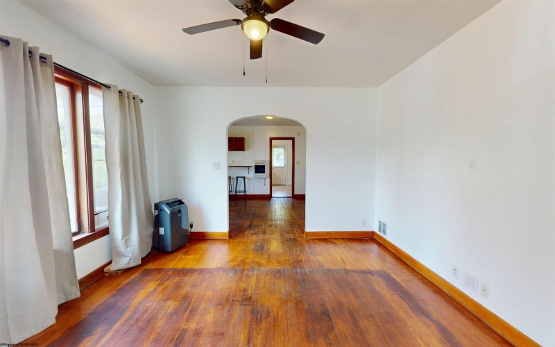 1115 LIMESTONE RUN Road, Clarksburg, West Virginia 26301, 2 Bedrooms Bedrooms, 7 Rooms Rooms,1 BathroomBathrooms,Single Family Detached,For Sale,LIMESTONE RUN,10160130
