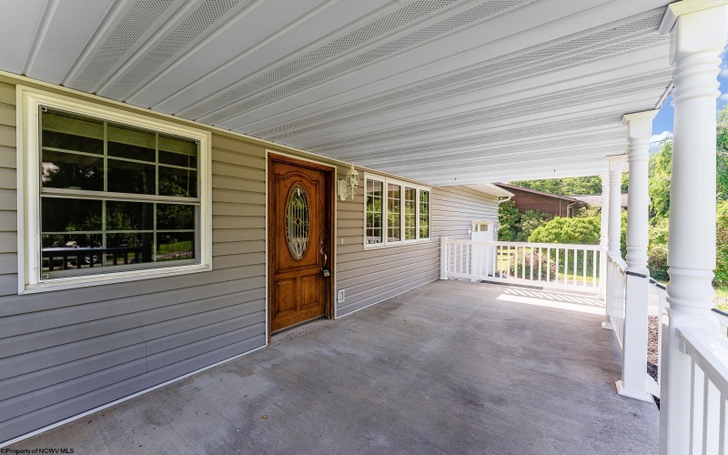 1005 Primrose Lane, Morgantown, West Virginia 26505, 2 Bedrooms Bedrooms, 5 Rooms Rooms,1 BathroomBathrooms,Single Family Detached,For Sale,Primrose,10160136
