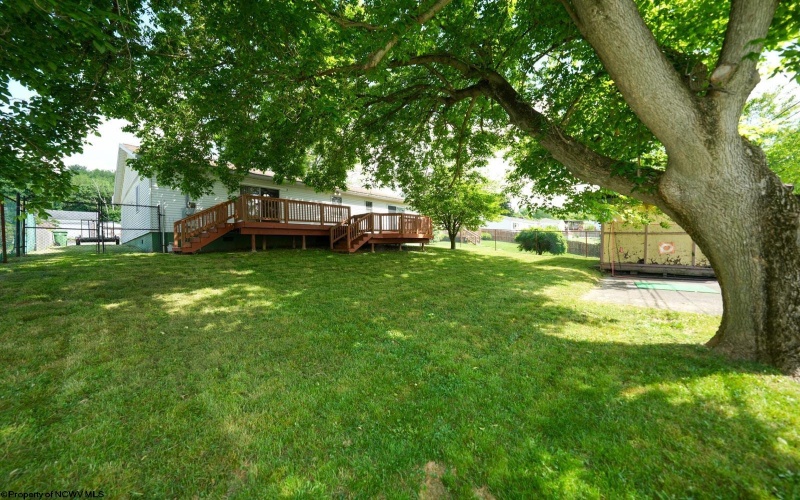 103 Apolla Drive, Morgantown, West Virginia 26501, 4 Bedrooms Bedrooms, 7 Rooms Rooms,2 BathroomsBathrooms,Single Family Detached,For Sale,Apolla,10160134