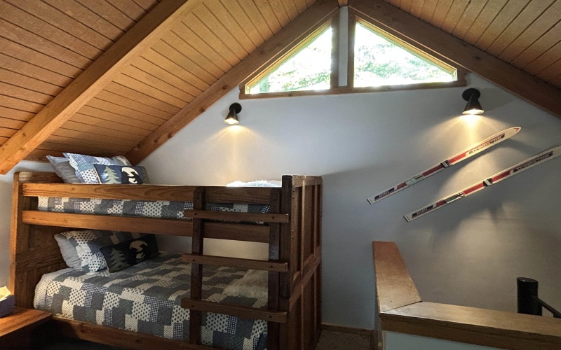72 Whitetail Way, Davis, West Virginia 26260, 2 Bedrooms Bedrooms, 3 Rooms Rooms,1 BathroomBathrooms,Single Family Detached,For Sale,Whitetail,10160133