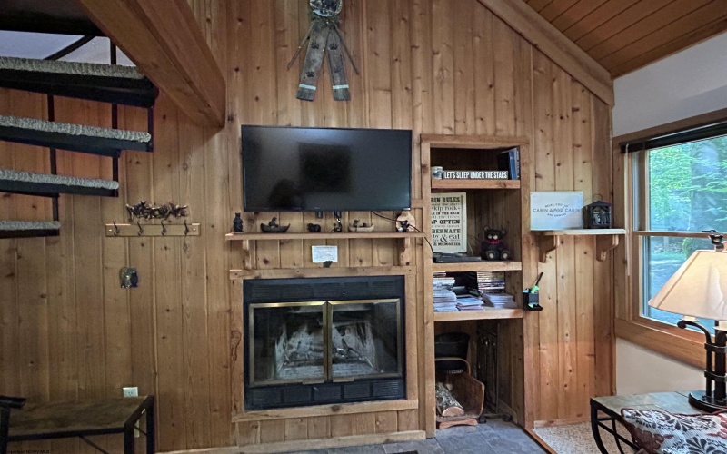 72 Whitetail Way, Davis, West Virginia 26260, 2 Bedrooms Bedrooms, 3 Rooms Rooms,1 BathroomBathrooms,Single Family Detached,For Sale,Whitetail,10160133