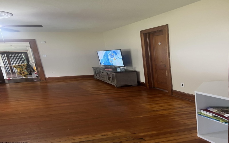 20 Midway Road, Jane Lew, West Virginia 26378, 4 Bedrooms Bedrooms, 8 Rooms Rooms,3 BathroomsBathrooms,Single Family Detached,For Sale,Midway,10160139