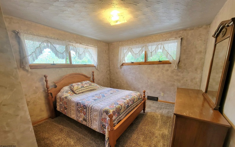 704 Stewart Street, Shinnston, West Virginia 26431, 3 Bedrooms Bedrooms, 6 Rooms Rooms,2 BathroomsBathrooms,Single Family Detached,For Sale,Stewart,10160141