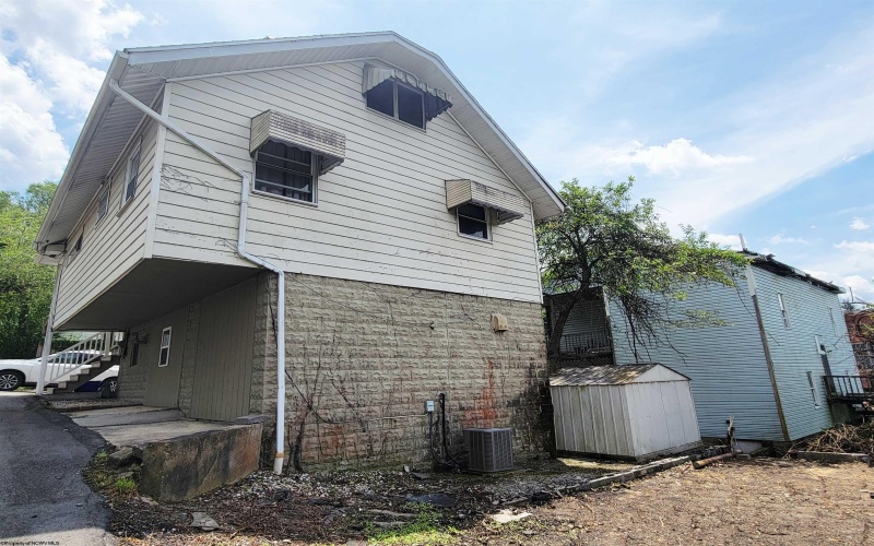 704 Stewart Street, Shinnston, West Virginia 26431, 3 Bedrooms Bedrooms, 6 Rooms Rooms,2 BathroomsBathrooms,Single Family Detached,For Sale,Stewart,10160141