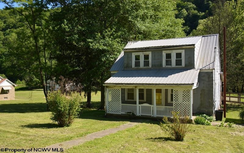 10996 Shortline Highway, Reader, West Virginia 26167, 3 Bedrooms Bedrooms, 6 Rooms Rooms,2 BathroomsBathrooms,Single Family Detached,For Sale,Shortline,10160140
