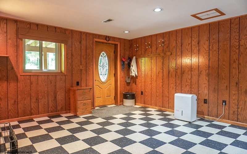 229 Brown Road, Grafton, West Virginia 26354, 3 Bedrooms Bedrooms, 10 Rooms Rooms,3 BathroomsBathrooms,Single Family Detached,For Sale,Brown,10160163
