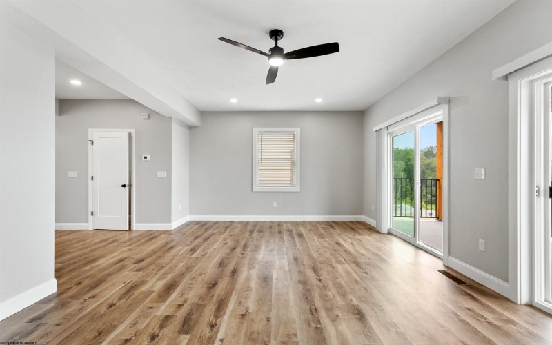 246 Horizon View Road, Westover, West Virginia 26501, 3 Bedrooms Bedrooms, 7 Rooms Rooms,3 BathroomsBathrooms,Single Family Attached,For Sale,Horizon View,10160159