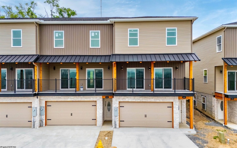 246 Horizon View Road, Westover, West Virginia 26501, 3 Bedrooms Bedrooms, 7 Rooms Rooms,4 BathroomsBathrooms,Residential Rentals,For Rent,Horizon View,10160156