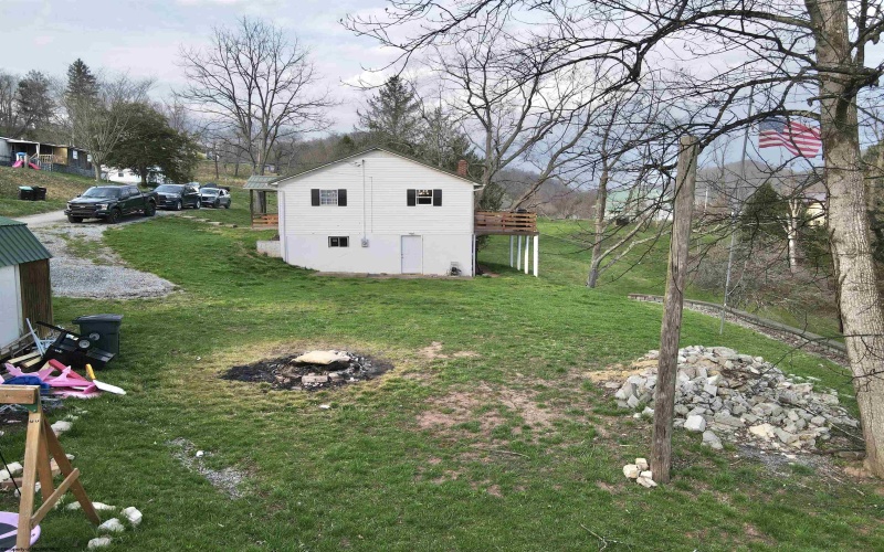 307 Seventh Avenue, Burnsville, West Virginia 26335, 3 Bedrooms Bedrooms, 6 Rooms Rooms,2 BathroomsBathrooms,Single Family Detached,For Sale,Seventh,10160162