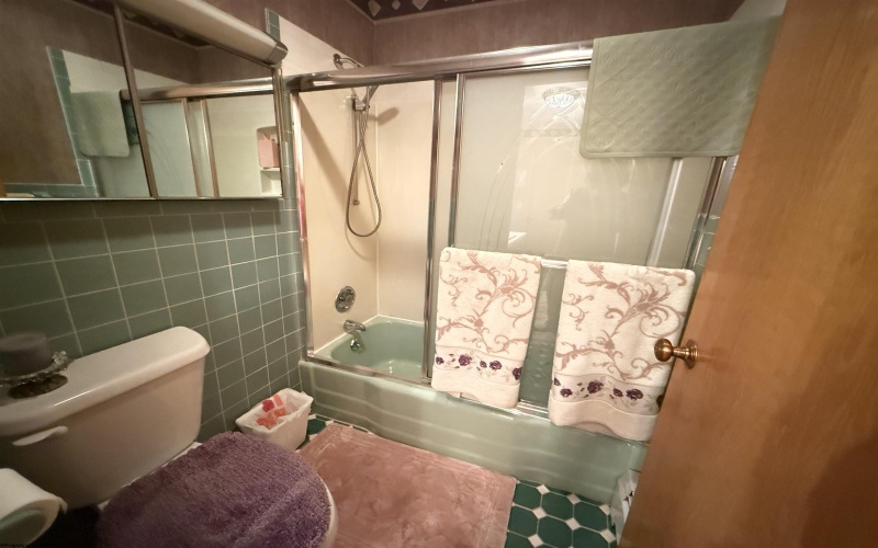 104 Mazewood Drive, Fairmont, West Virginia 26554, 4 Bedrooms Bedrooms, 8 Rooms Rooms,3 BathroomsBathrooms,Single Family Detached,For Sale,Mazewood,10160150