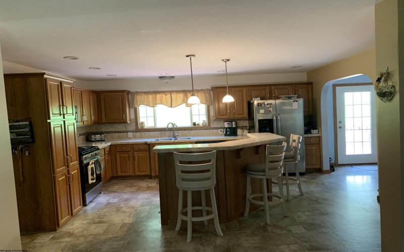 52 Ladder Drive, Mount Clare, West Virginia 26408, 3 Bedrooms Bedrooms, 9 Rooms Rooms,2 BathroomsBathrooms,Single Family Detached,For Sale,Ladder,10160149