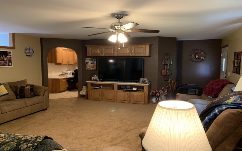 52 Ladder Drive, Mount Clare, West Virginia 26408, 3 Bedrooms Bedrooms, 9 Rooms Rooms,2 BathroomsBathrooms,Single Family Detached,For Sale,Ladder,10160149