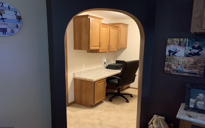 52 Ladder Drive, Mount Clare, West Virginia 26408, 3 Bedrooms Bedrooms, 9 Rooms Rooms,2 BathroomsBathrooms,Single Family Detached,For Sale,Ladder,10160149