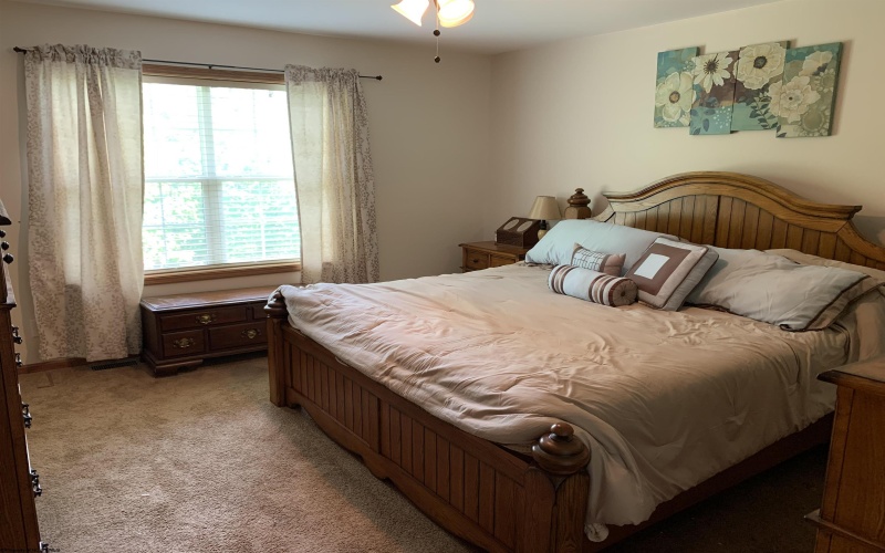 52 Ladder Drive, Mount Clare, West Virginia 26408, 3 Bedrooms Bedrooms, 9 Rooms Rooms,2 BathroomsBathrooms,Single Family Detached,For Sale,Ladder,10160149