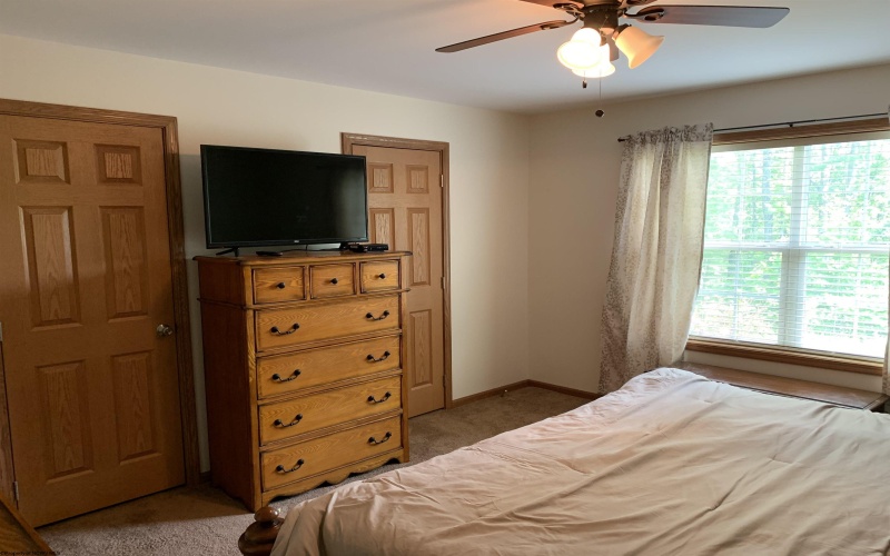 52 Ladder Drive, Mount Clare, West Virginia 26408, 3 Bedrooms Bedrooms, 9 Rooms Rooms,2 BathroomsBathrooms,Single Family Detached,For Sale,Ladder,10160149