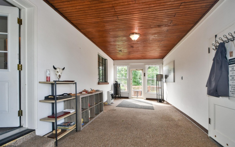 1645 Fairmont Avenue, Fairmont, West Virginia 26554, 2 Bedrooms Bedrooms, 6 Rooms Rooms,1 BathroomBathrooms,Single Family Detached,For Sale,Fairmont,10160147