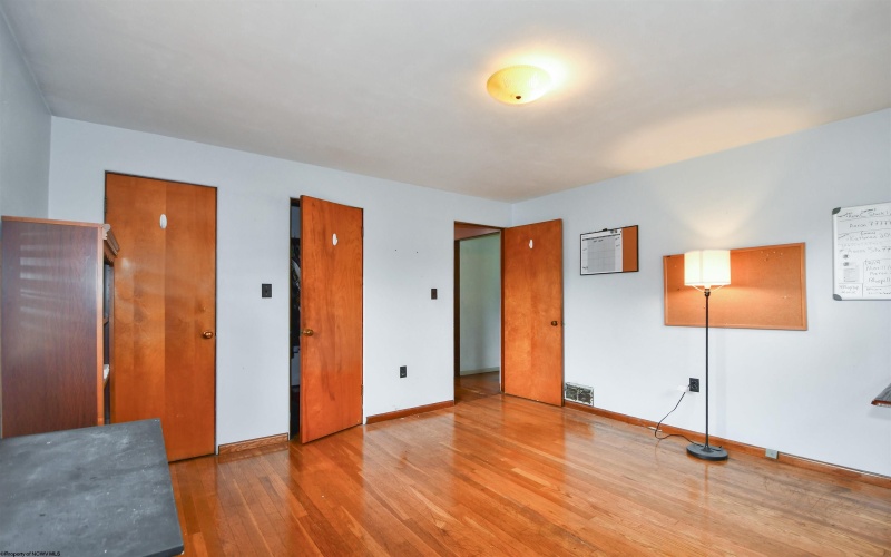 1645 Fairmont Avenue, Fairmont, West Virginia 26554, 2 Bedrooms Bedrooms, 6 Rooms Rooms,1 BathroomBathrooms,Single Family Detached,For Sale,Fairmont,10160147
