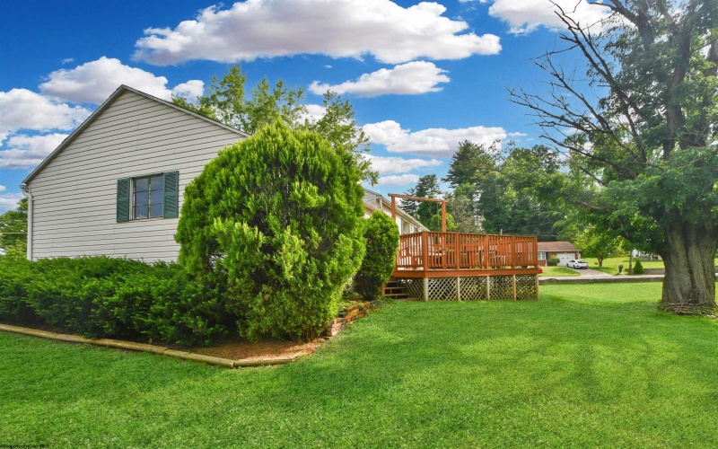 1645 Fairmont Avenue, Fairmont, West Virginia 26554, 2 Bedrooms Bedrooms, 6 Rooms Rooms,1 BathroomBathrooms,Single Family Detached,For Sale,Fairmont,10160147