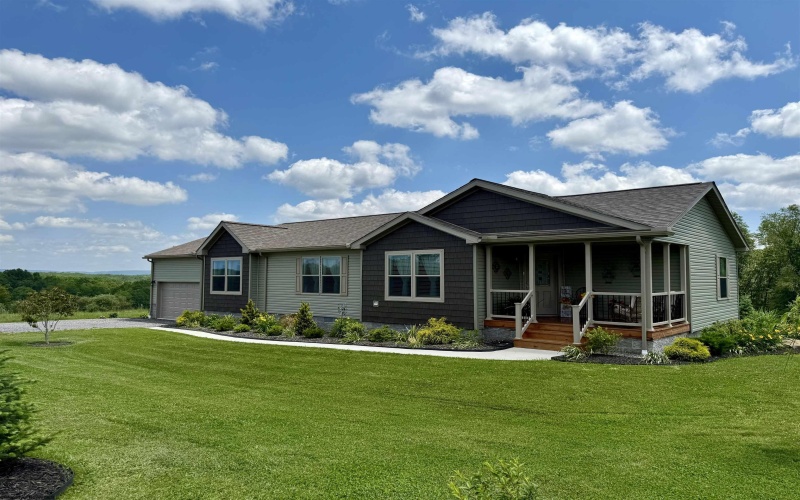 114 Snowy Ridge Road, Terra Alta, West Virginia 26764, 3 Bedrooms Bedrooms, 7 Rooms Rooms,2 BathroomsBathrooms,Single Family Detached,For Sale,Snowy Ridge,10160161