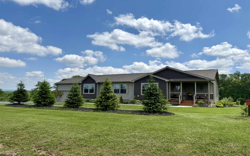 114 Snowy Ridge Road, Terra Alta, West Virginia 26764, 3 Bedrooms Bedrooms, 7 Rooms Rooms,2 BathroomsBathrooms,Single Family Detached,For Sale,Snowy Ridge,10160161