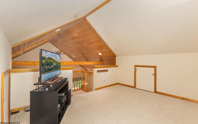 85 Anemone Lane, Terra Alta, West Virginia 26764, 2 Bedrooms Bedrooms, 7 Rooms Rooms,2 BathroomsBathrooms,Single Family Detached,For Sale,Anemone,10160151