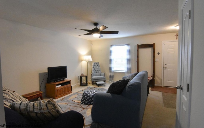 107 KINGSBURY Court, White Hall, West Virginia 26554, 3 Bedrooms Bedrooms, 7 Rooms Rooms,2 BathroomsBathrooms,Single Family Attached,For Sale,KINGSBURY,10160179