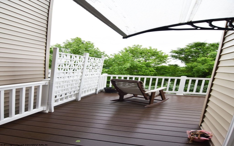 107 KINGSBURY Court, White Hall, West Virginia 26554, 3 Bedrooms Bedrooms, 7 Rooms Rooms,2 BathroomsBathrooms,Single Family Attached,For Sale,KINGSBURY,10160179