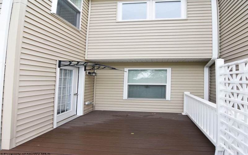 107 KINGSBURY Court, White Hall, West Virginia 26554, 3 Bedrooms Bedrooms, 7 Rooms Rooms,2 BathroomsBathrooms,Single Family Attached,For Sale,KINGSBURY,10160179