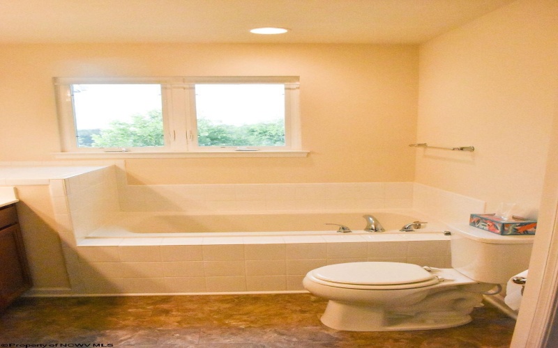 107 KINGSBURY Court, White Hall, West Virginia 26554, 3 Bedrooms Bedrooms, 7 Rooms Rooms,2 BathroomsBathrooms,Single Family Attached,For Sale,KINGSBURY,10160179