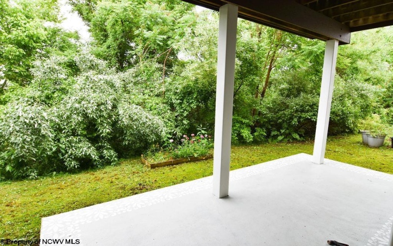 107 KINGSBURY Court, White Hall, West Virginia 26554, 3 Bedrooms Bedrooms, 7 Rooms Rooms,2 BathroomsBathrooms,Single Family Attached,For Sale,KINGSBURY,10160179