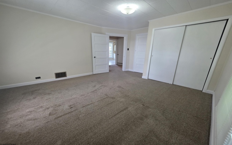 117 Main Street, Kingwood, West Virginia 26537, 1 Bedroom Bedrooms, 3 Rooms Rooms,1 BathroomBathrooms,Residential Rentals,For Rent,Main,10160169