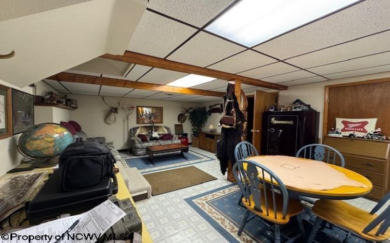 125 Daisy Street, Kingwood, West Virginia 26537, 4 Bedrooms Bedrooms, 9 Rooms Rooms,2 BathroomsBathrooms,Single Family Detached,For Sale,Daisy,10160170
