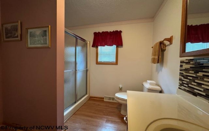 125 Daisy Street, Kingwood, West Virginia 26537, 4 Bedrooms Bedrooms, 9 Rooms Rooms,2 BathroomsBathrooms,Single Family Detached,For Sale,Daisy,10160170