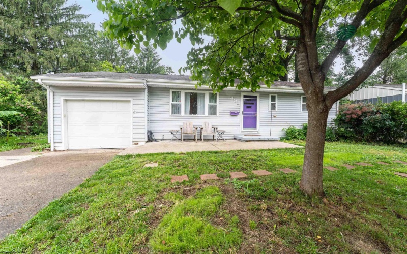 401 Lawnview Drive, Morgantown, West Virginia 26505, 4 Bedrooms Bedrooms, 6 Rooms Rooms,2 BathroomsBathrooms,Single Family Detached,For Sale,Lawnview,10160166