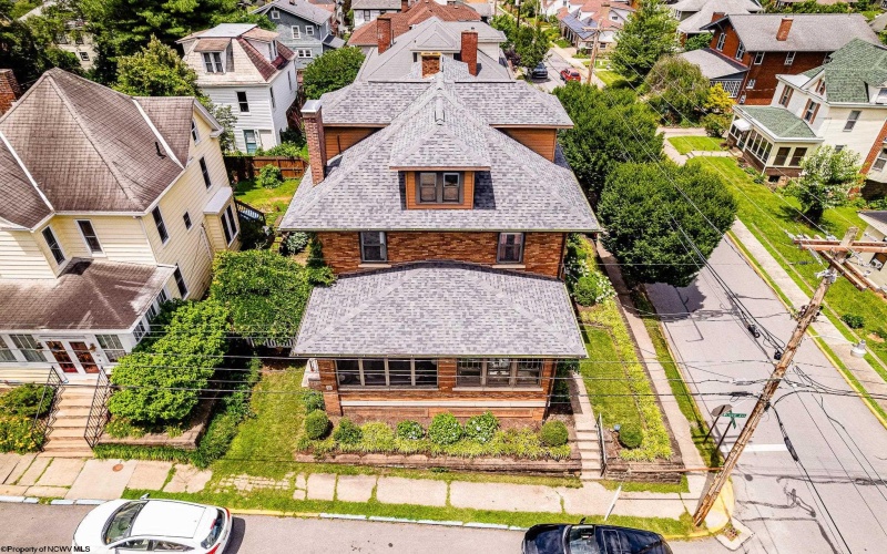 324 Simpson Street, Morgantown, West Virginia 26501, 4 Bedrooms Bedrooms, 8 Rooms Rooms,2 BathroomsBathrooms,Single Family Detached,For Sale,Simpson,10160172