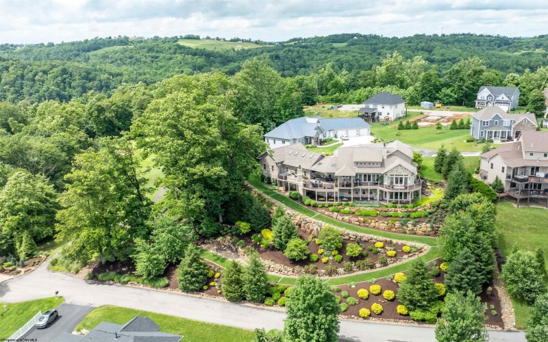 1009 Summit Drive, Morgantown, West Virginia 26508, 6 Bedrooms Bedrooms, 14 Rooms Rooms,4 BathroomsBathrooms,Single Family Detached,For Sale,Summit,10160174