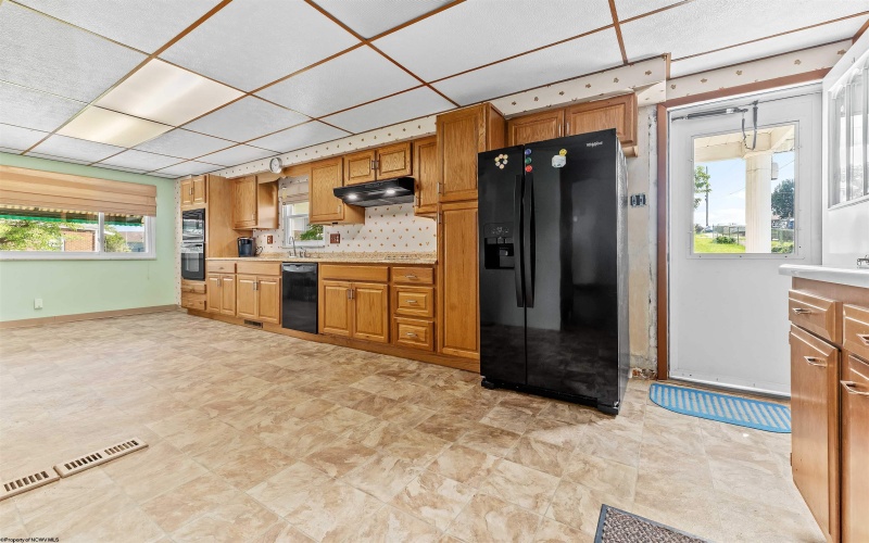 237 Cleveland Avenue, Uniontown, Pennsylvania 15401, 2 Bedrooms Bedrooms, 4 Rooms Rooms,1 BathroomBathrooms,Single Family Detached,For Sale,Cleveland,10160183