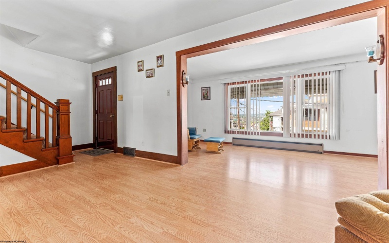 237 Cleveland Avenue, Uniontown, Pennsylvania 15401, 2 Bedrooms Bedrooms, 4 Rooms Rooms,1 BathroomBathrooms,Single Family Detached,For Sale,Cleveland,10160183