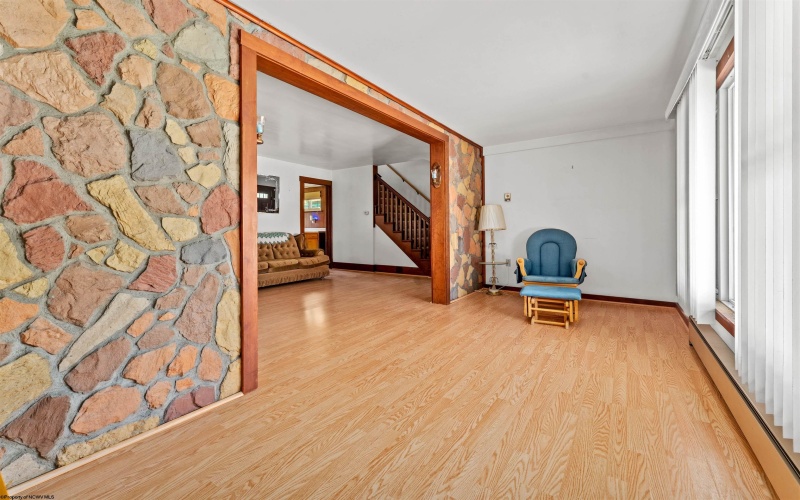 237 Cleveland Avenue, Uniontown, Pennsylvania 15401, 2 Bedrooms Bedrooms, 4 Rooms Rooms,1 BathroomBathrooms,Single Family Detached,For Sale,Cleveland,10160183