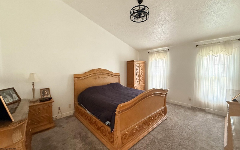 5 Barrington Drive, Wheeling, West Virginia 26003, 4 Bedrooms Bedrooms, 8 Rooms Rooms,2 BathroomsBathrooms,Single Family Detached,For Sale,Barrington,10160199