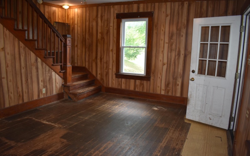 132 Racine Street, Morgantown, West Virginia 26505, 3 Bedrooms Bedrooms, 6 Rooms Rooms,1 BathroomBathrooms,Single Family Detached,For Sale,Racine,10160184