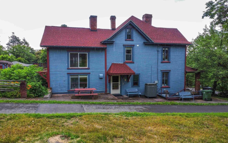 200 Webster Avenue, Morgantown, West Virginia 26501, 2 Bedrooms Bedrooms, 10 Rooms Rooms,1 BathroomBathrooms,Single Family Detached,For Sale,Webster,10160191