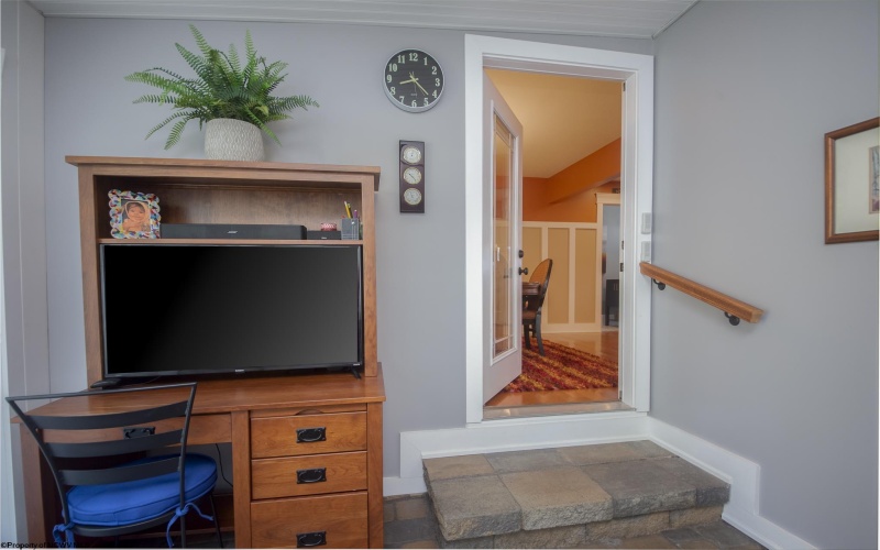117 Summits Ridge, Morgantown, West Virginia 26508, 3 Bedrooms Bedrooms, 8 Rooms Rooms,2 BathroomsBathrooms,Single Family Detached,For Sale,Summits,10160188