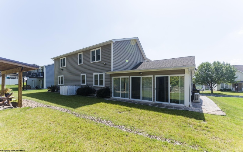 117 Summits Ridge, Morgantown, West Virginia 26508, 3 Bedrooms Bedrooms, 8 Rooms Rooms,2 BathroomsBathrooms,Single Family Detached,For Sale,Summits,10160188