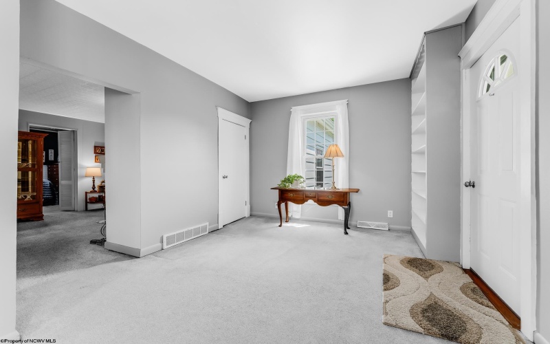 416 Cherry Street, Bridgeport, West Virginia 26330, 3 Bedrooms Bedrooms, 6 Rooms Rooms,1 BathroomBathrooms,Single Family Detached,For Sale,Cherry,10160187