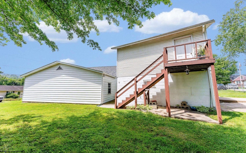 416 Cherry Street, Bridgeport, West Virginia 26330, 3 Bedrooms Bedrooms, 6 Rooms Rooms,1 BathroomBathrooms,Single Family Detached,For Sale,Cherry,10160187
