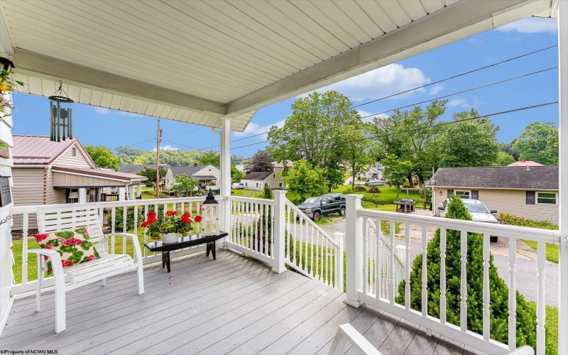 416 Cherry Street, Bridgeport, West Virginia 26330, 3 Bedrooms Bedrooms, 6 Rooms Rooms,1 BathroomBathrooms,Single Family Detached,For Sale,Cherry,10160187