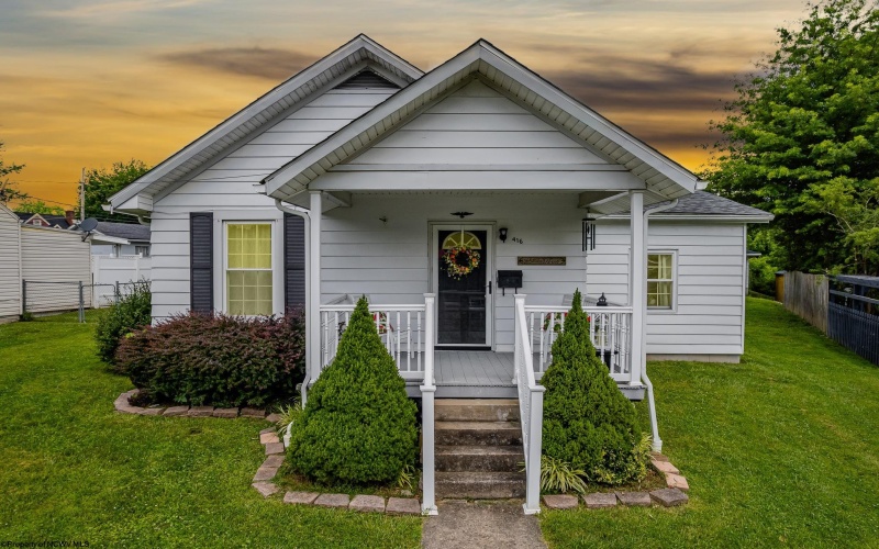 416 Cherry Street, Bridgeport, West Virginia 26330, 3 Bedrooms Bedrooms, 6 Rooms Rooms,1 BathroomBathrooms,Single Family Detached,For Sale,Cherry,10160187